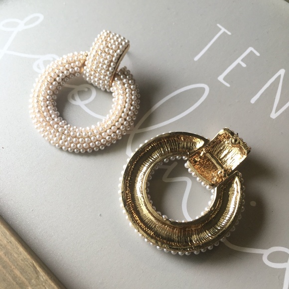 Cluster Pearl Retro Stud Gold Drop Hoop Earrings - Picture 6 of 8